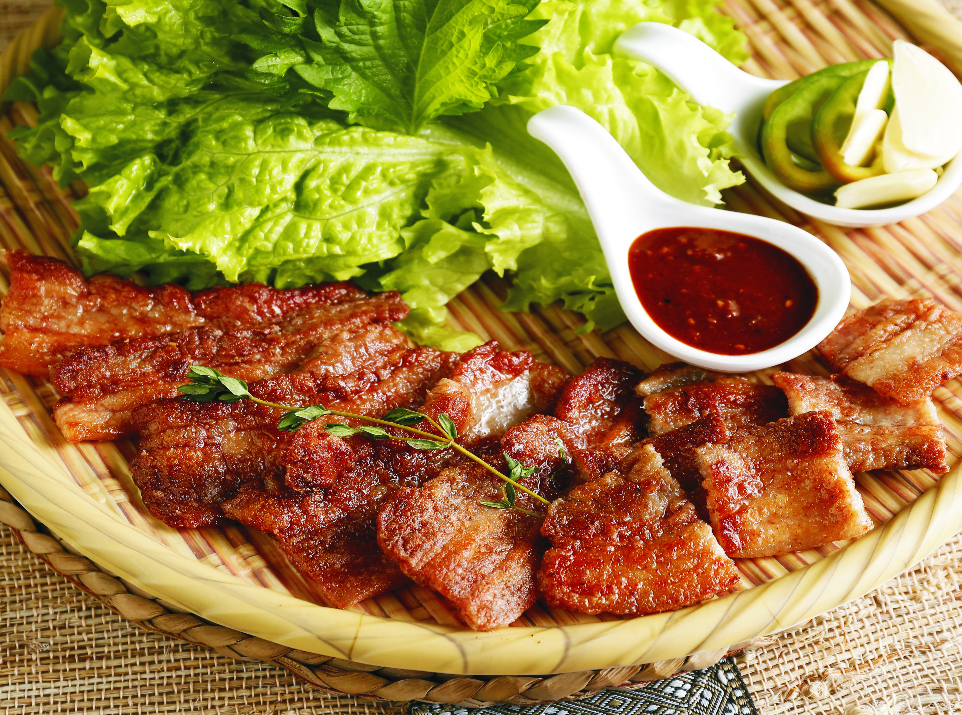 煎烤黑猪五花肉